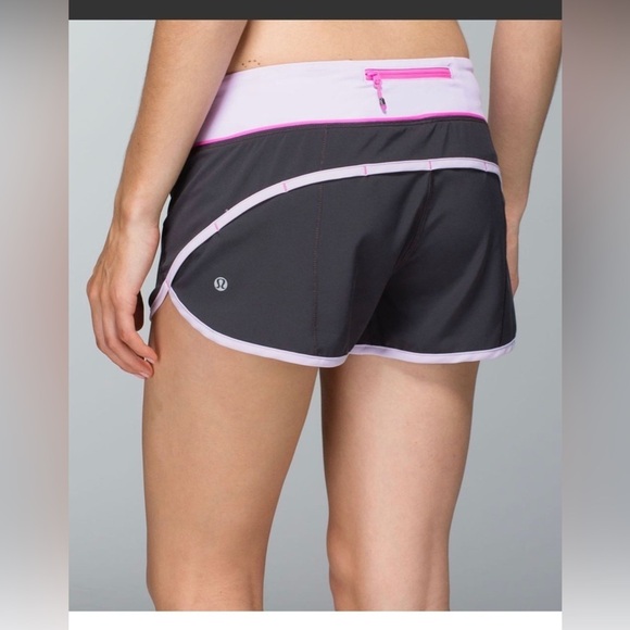 Lululemon Run :Speed Short 4-way Stretch in Soot/Pretty Purple , size 4 - Picture 1 of 11